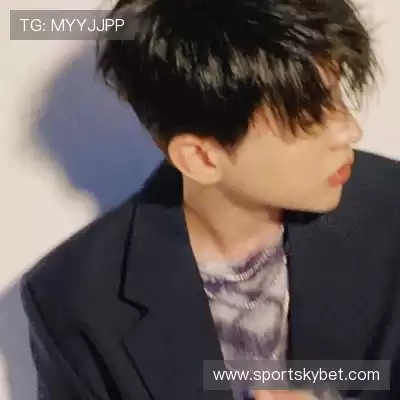 侯侃钥